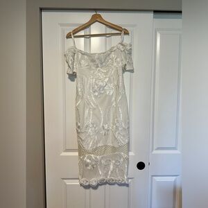 strapless white dress never worn